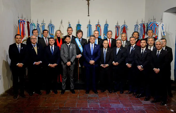 Gobernadores firmaron el Pacto de Milei