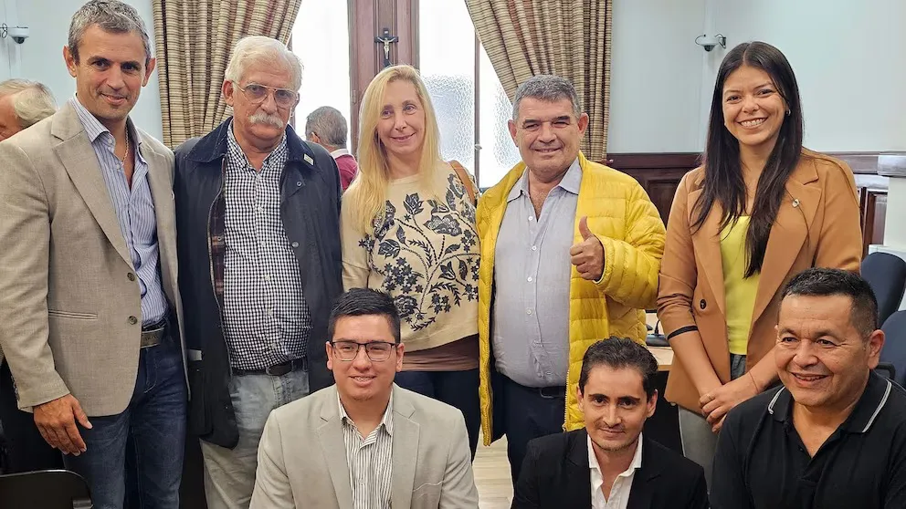 Los libertarios salteños con Karina Milei y Martin Menem