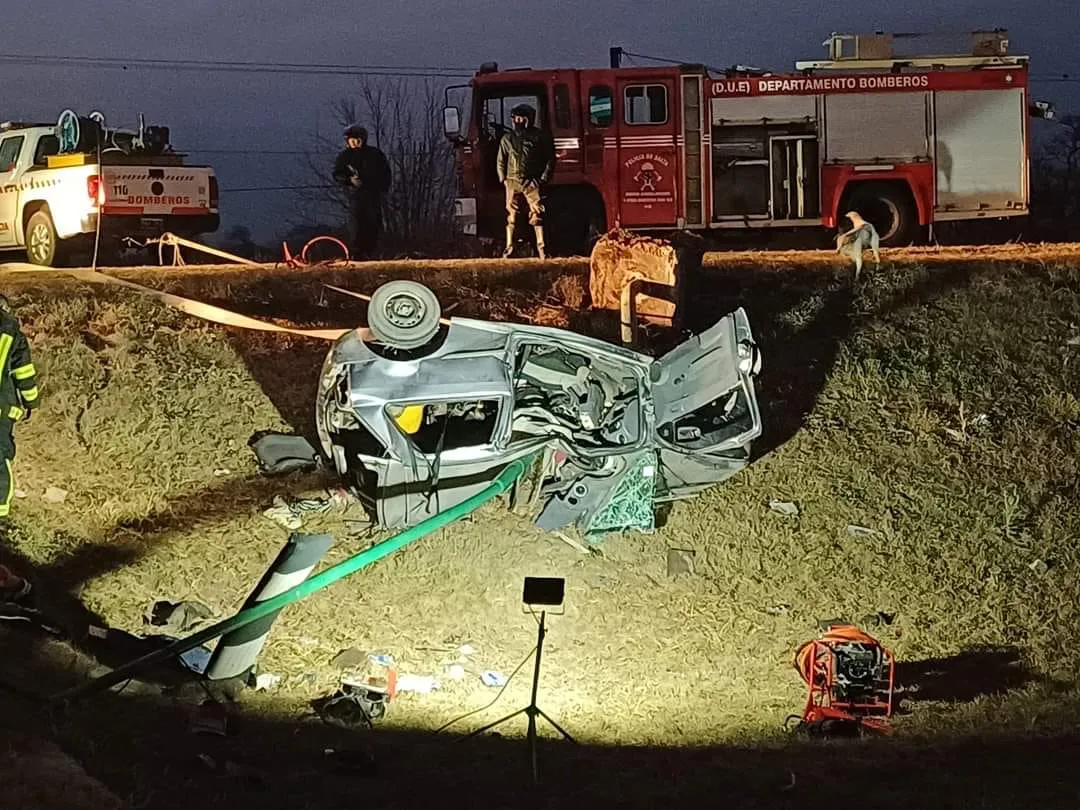 ACCIDENTE VUELCO ROSARIO