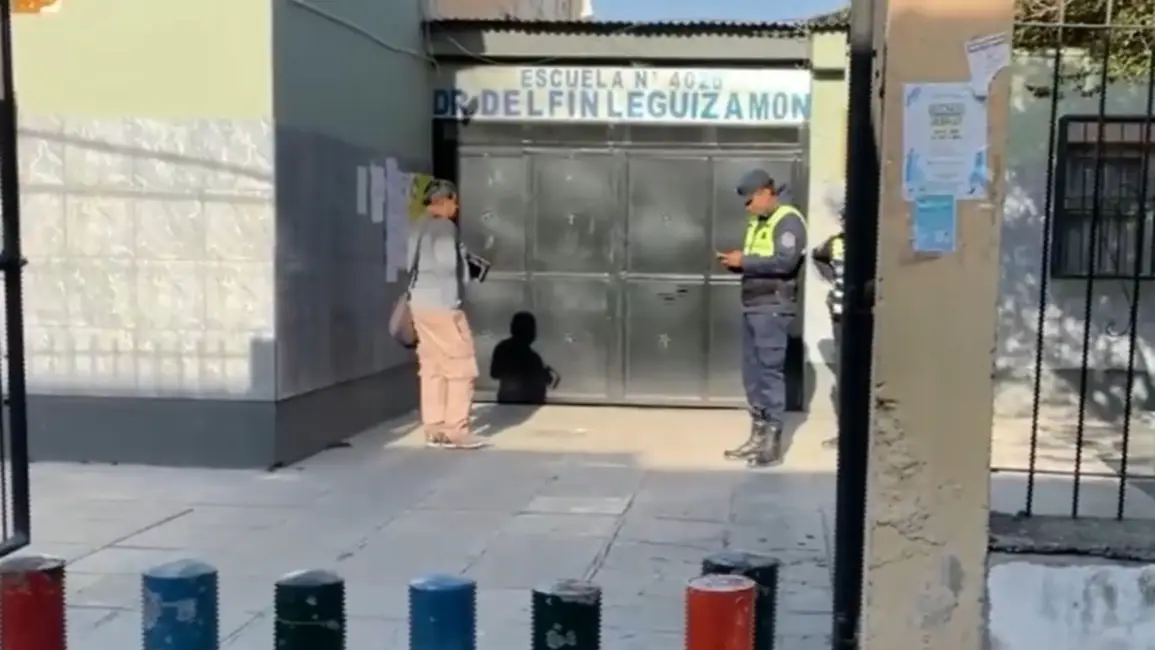 delfinleguizamonescuela