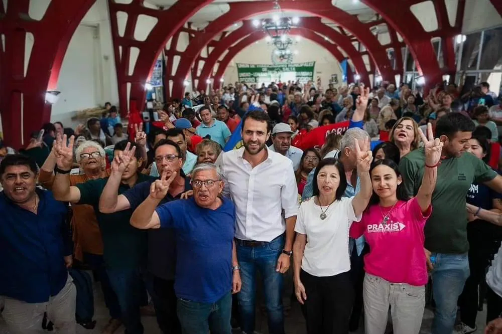 Estrada, Gimenez y Serrudo en Luz y Fuerza