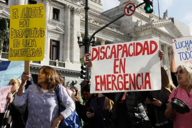 Protesta por la emergencia en el sector de la discapacidad