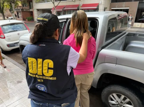 Amplían a 57 los hechos de estafa atribuidos a una mujer investigada por falsas contrataciones mineras