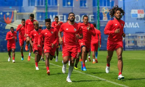 Jugadores del seleccionado de Panamá durante una presentación deportiva.