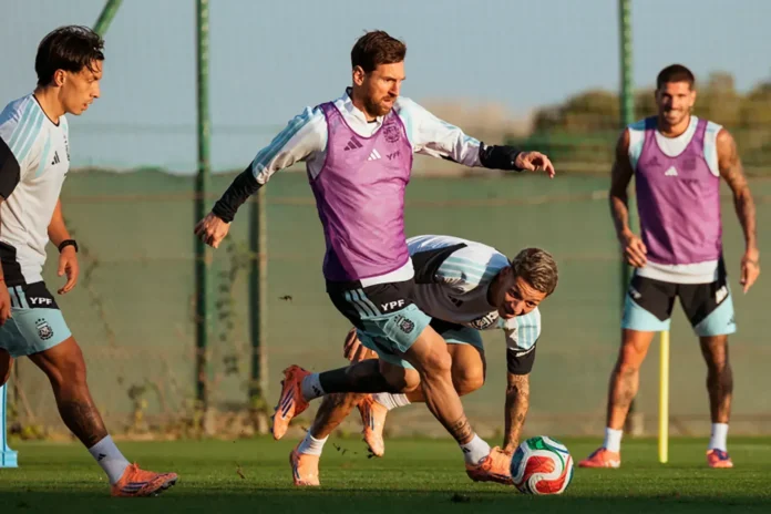 Práctica de la Selección Argentina durante un entrenamiento.
