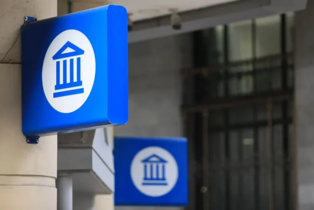 Fachada del Banco Nación.