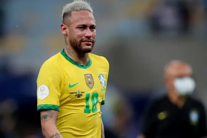 Neymar comunicó su retiro de la selección de Brasil.