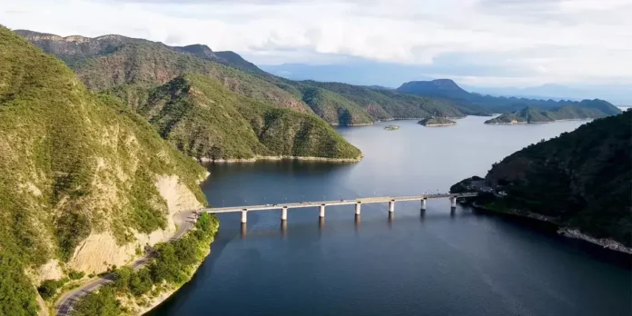 Vista del dique Cabra Corral.