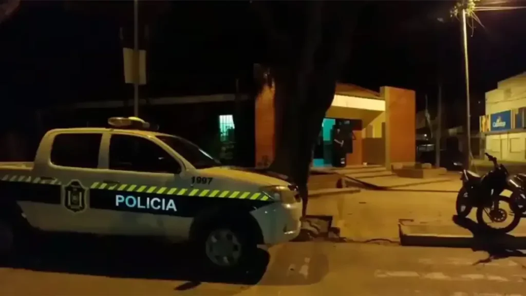 Un hombre fue asesinado en Salta durante una celebración religiosa y dos sospechosos quedaron detenidos.