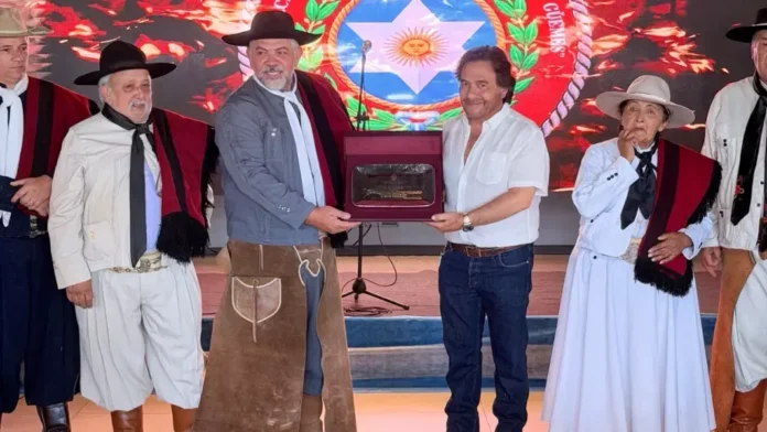 Los Gauchos de Güemes congregaron a cerca de 100 fortines salteños al cumplir 80 años desde su creación.