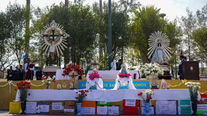 Las imágenes peregrinas realizarán una visita hoy a la Casa de Gobierno.