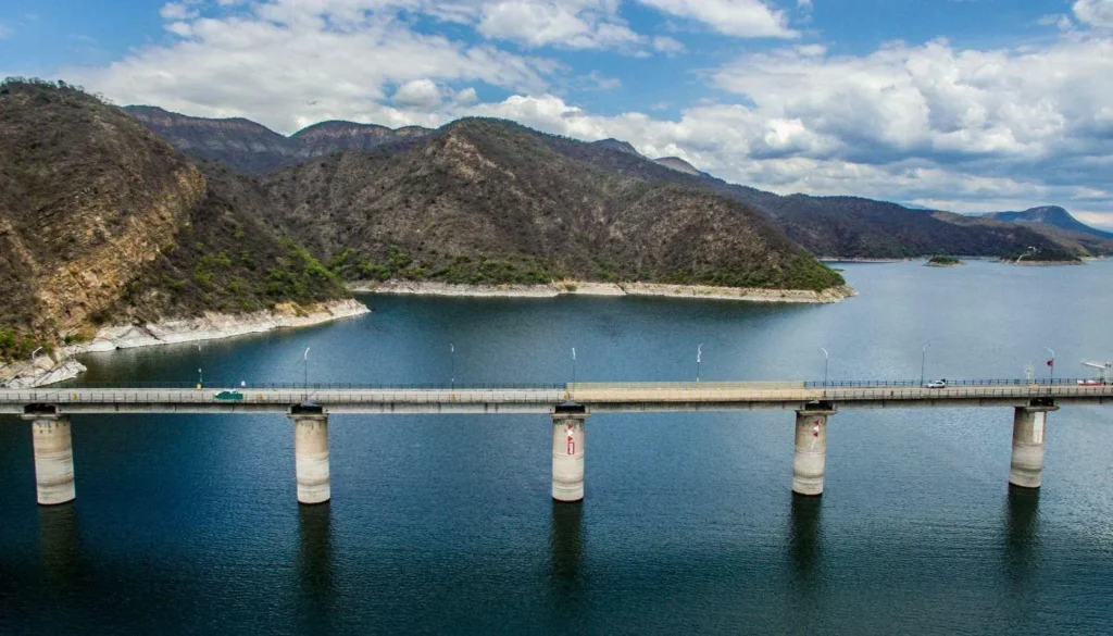 Vista del embalse del dique Cabra Corral.