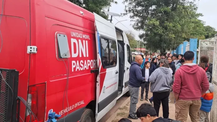 Jornada móvil para realizar trámites de identificación en Salta.