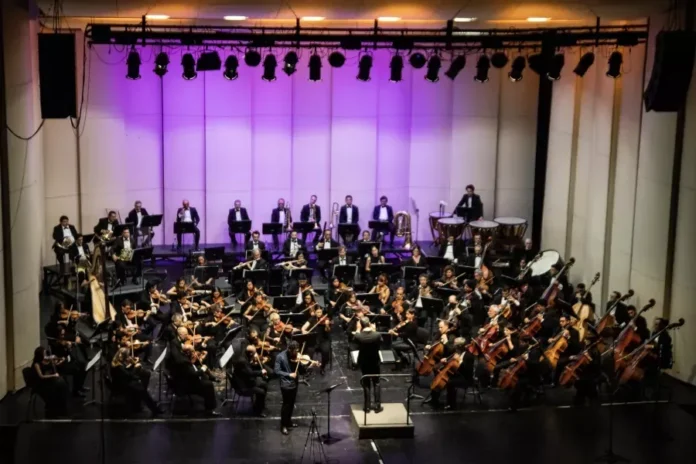 Integrantes de la Orquesta Sinfónica de Salta.