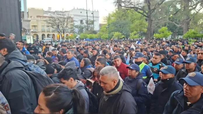 La Peregrinación Azul durante su paso por Salta.