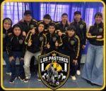 Grupo de jóvenes pertenecientes a Guachipas.