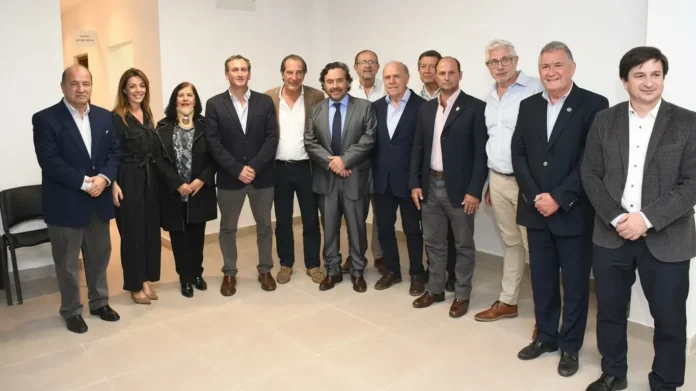 Gustavo Sáenz acompañó el planteo de la Mesa Empresaria y Productiva de Salta.